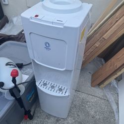Primo Water Dispenser
