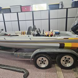 1984 Avenger Fishing Boat