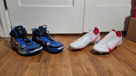 Size 11 athletic shoes!