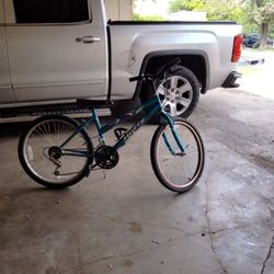 Loma Huffy Women Bike