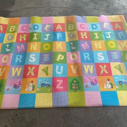 Large children’s play mat