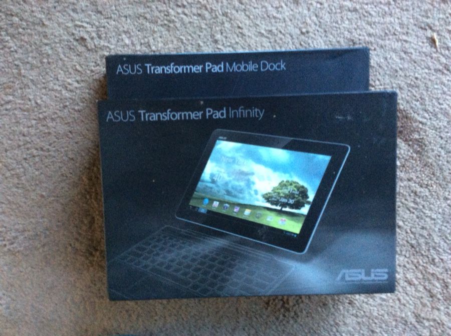 Asus tablet with keyboard dock. TF700T for Sale in Brevard, NC OfferUp