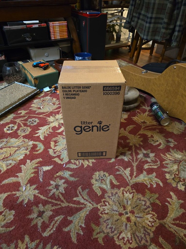 Brand New Litter Genie
