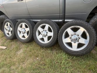 20” Chevy 8 lug wheels
