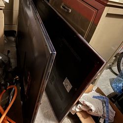 55in TV’s - READ DESCRIPTION