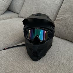 Noel DOT helmet