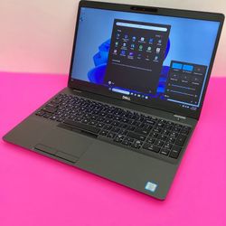 Dell i5 vPro Quad-Core 8th 15.6” Full HD Touchscreen laptop / Windows 11 Pro / SSD 512GB / RAM 16GB / Camera / HDMI / USB C / Bluetooth / Charger / Ba