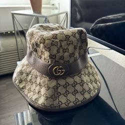 GUCCI Bucket, Hat 