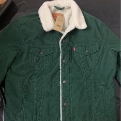 Levi’s Sherpa Trucker Jacket