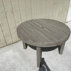 (Pending) West Elm Portside Outdoor Round Expandable Table