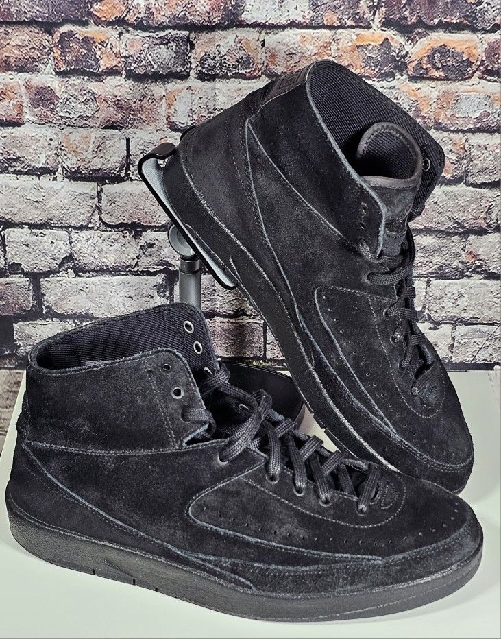 Air Jordan 2 Retro Decon Triple Black 2017