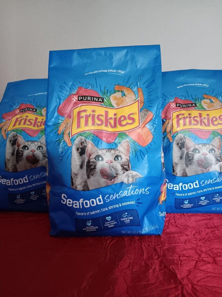 New, Sealed Friskies Cat Seafood Dry Food 3.15 Lbs