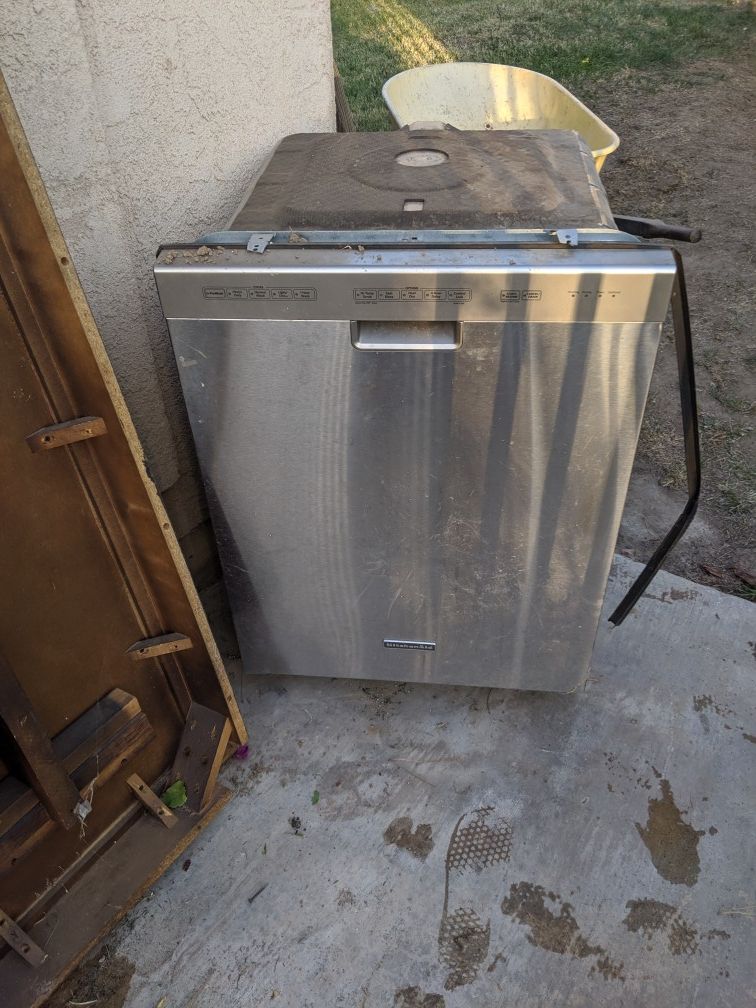 Free dishwasher