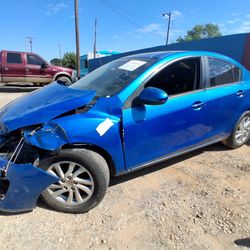2012 Mazda 3 - Parts Only #RD1