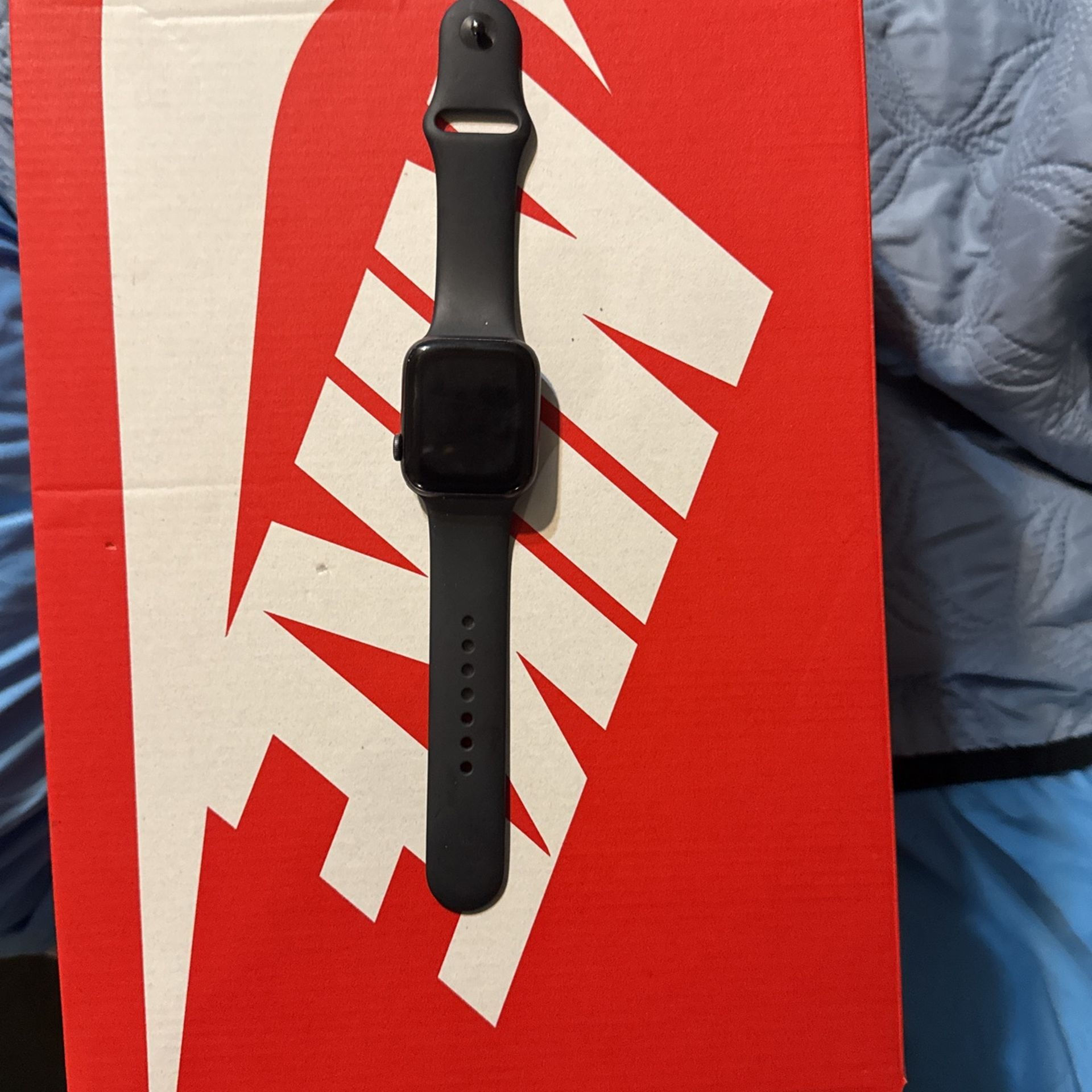 Apple Watch Series 5