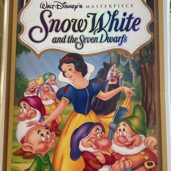 Snow White and the Seven Dwarfs Movie VHS