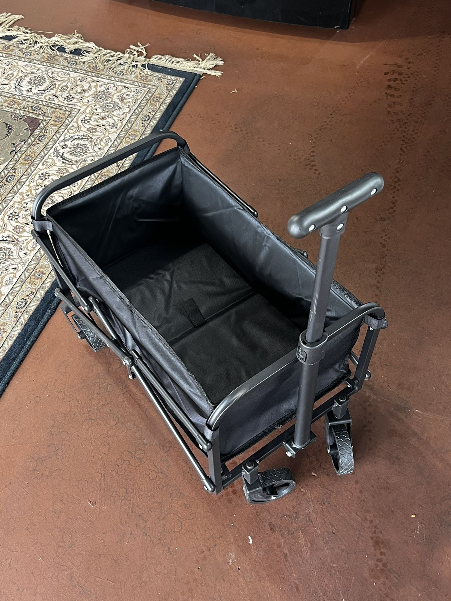 New Folding Portable Wagon