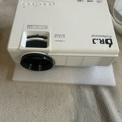 Mini Projector 