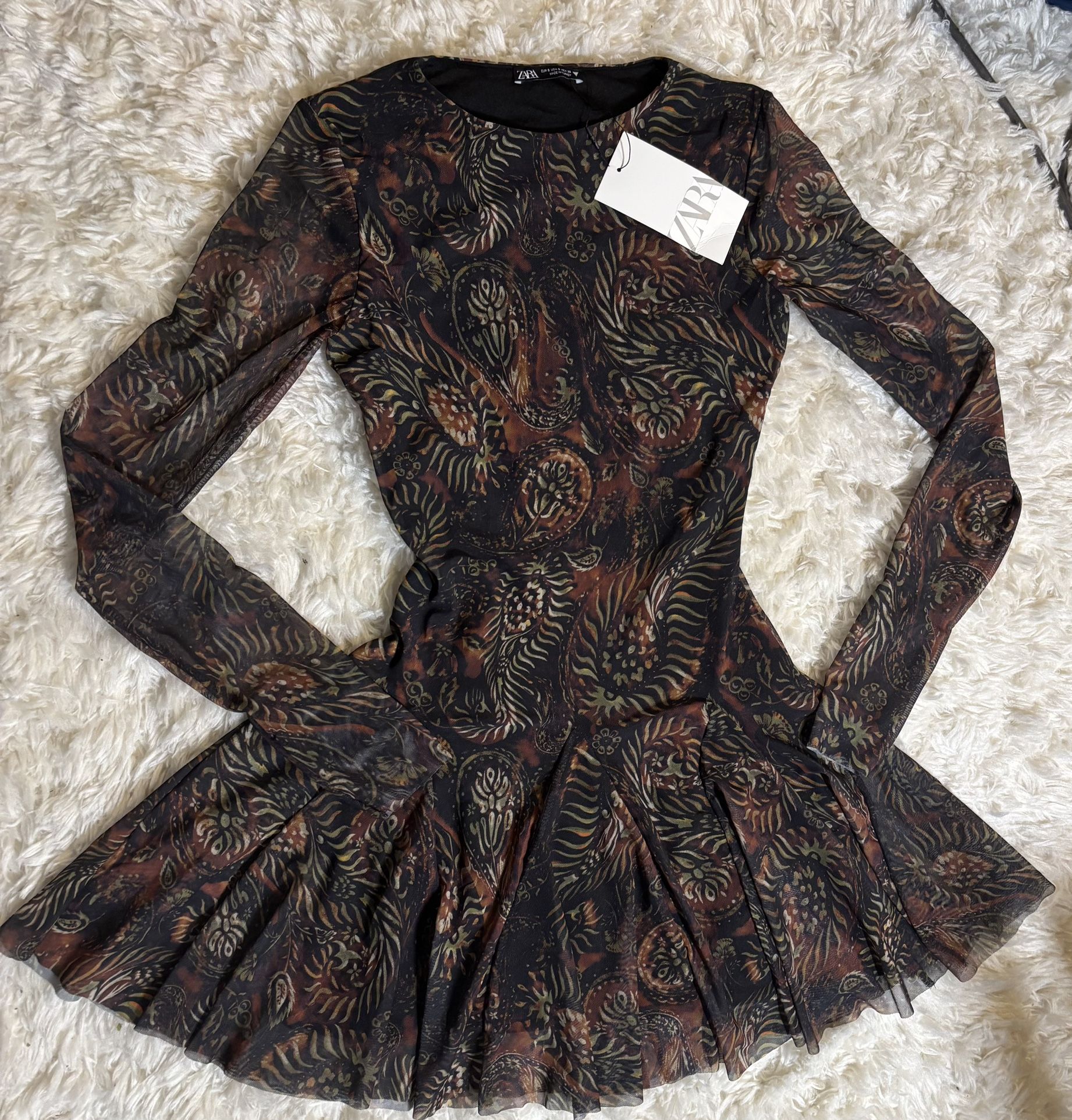 Brand New Zara Long Sleeve Mesh Patterned Small Dress