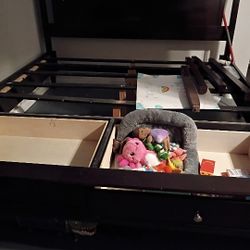 Bed Frame Queen Size 