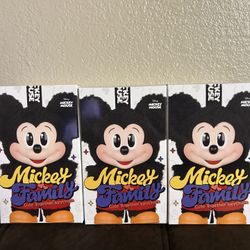 Mickey Family Cute Together Keychain