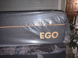King size nuevo memory foam Ego Mattress Dark Gray with Orange Trim