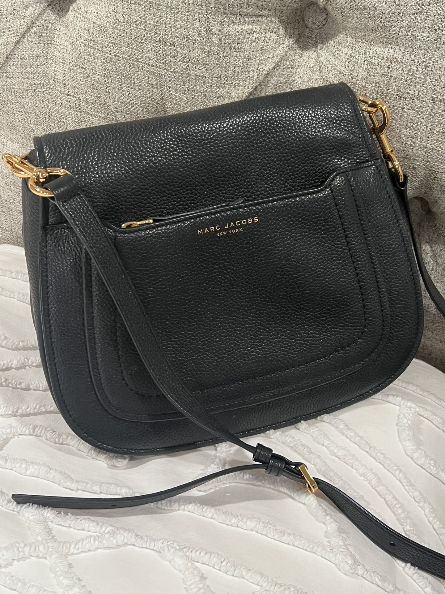 Marc Jacobs Leather Bag (shoulder/crossbody)