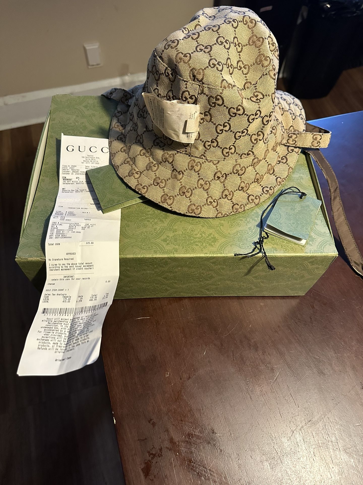 Gucci Bucket Hat Reversible 