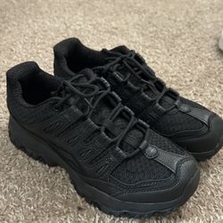 running shoes 