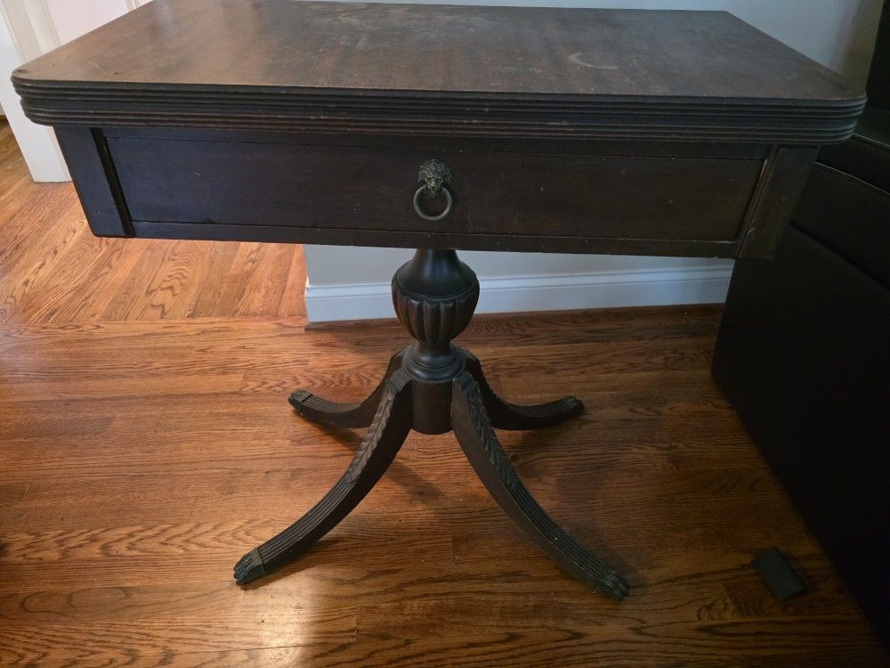 Antique Federal Mahogany Game Table with Rotating Top & Lion Head Brass Pull