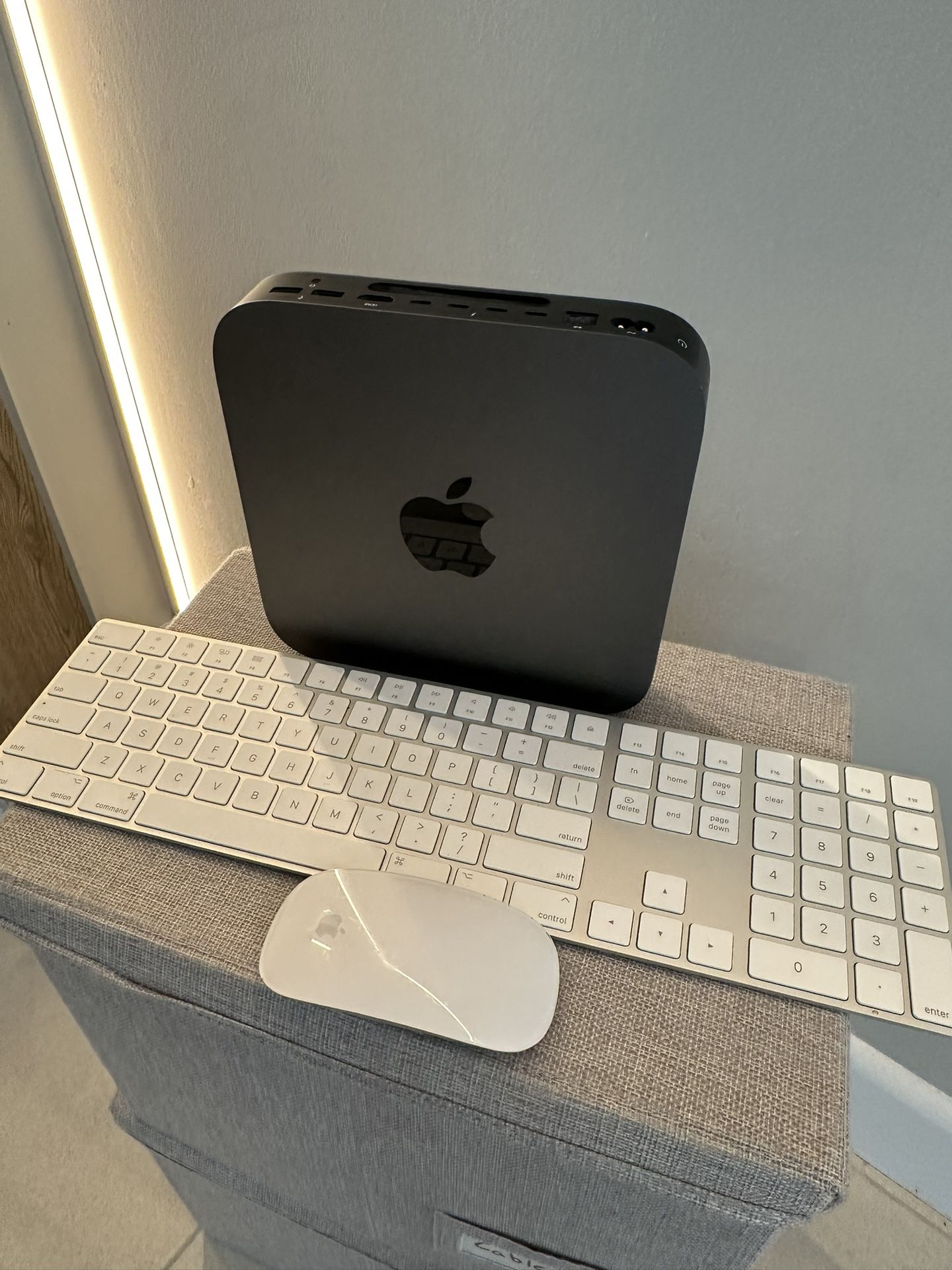 MAC Mini Used Titanium - year 2018
