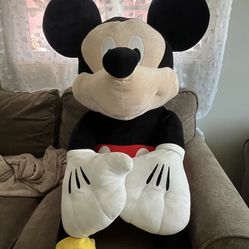 Giant Mickey 