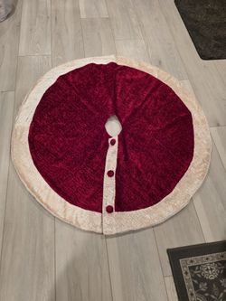 Tree Skirt $5