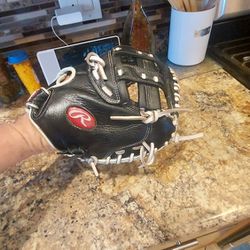 Rawlings Catchers Glove- Softball Size 33