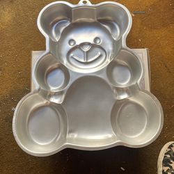 Bear Cake Model
