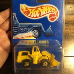 1991 HOT WHEELS BLUE CARD #3 WHEEL LOADER TOUGH IN PACKAGE NO 1173