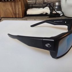 Brand-New Costa Taxman Mirrored Polarized Sunglasses – Never Worn – $165 OBO