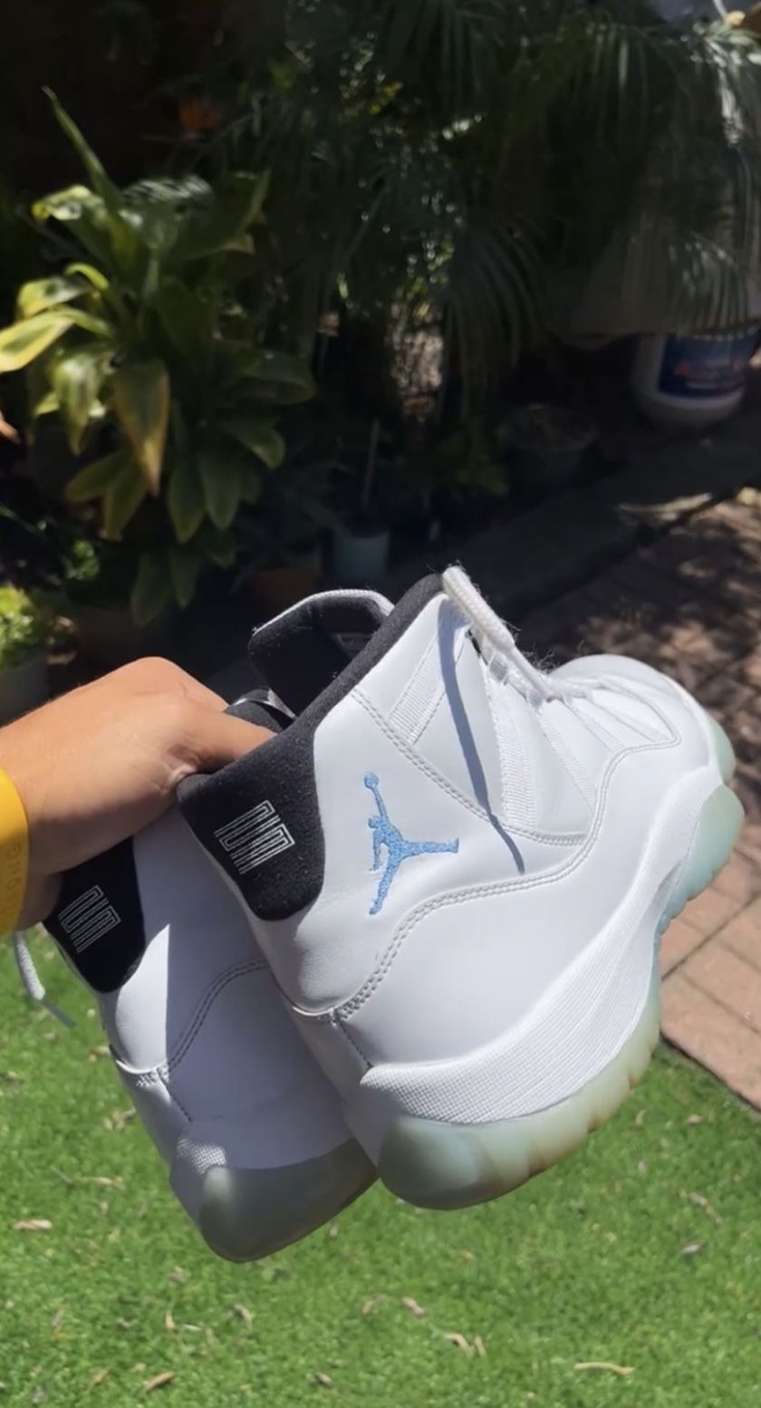 Size 13 LEGEND BLUES
