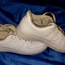 Nike Air Force 1 - White Size 11.5