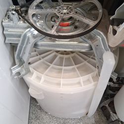 GE Washer Tub Assembly 