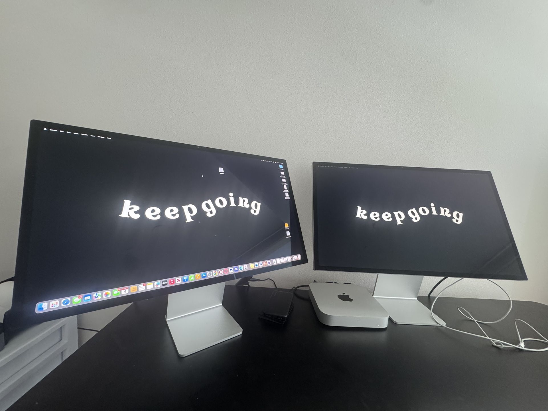 Mac Studio Display And Mac mini