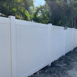 PVC Fence/ Cercas