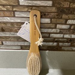 BRAND NEW PUMICE FOOT BRUSH 