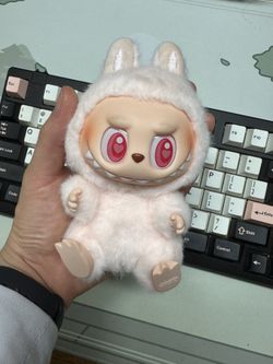 Labubu x Dada – Pop Mart The Monsters Kasing Lung Collectible Figure (Blind Box Art Toy)