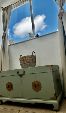 Baúl- Beautiful Antique Piece 