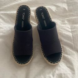 Tom’s Platform Shoes - Canvas Size 7 .5