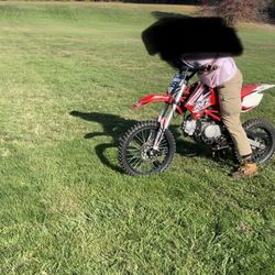 125 CC Apollo 4 Stroke  