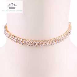 GOLD NECKLACE