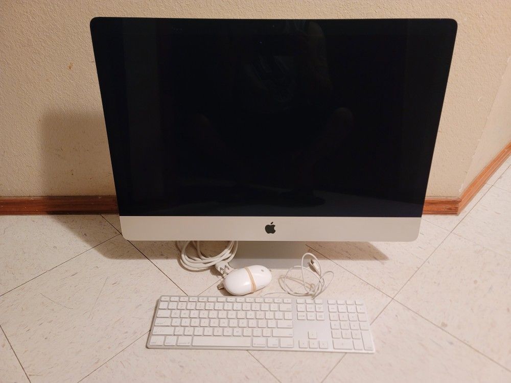 2013 Apple iMac Desktop (27 Inch)