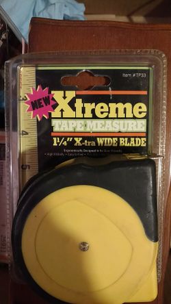 Extreme inch and a quarter wide tape measure